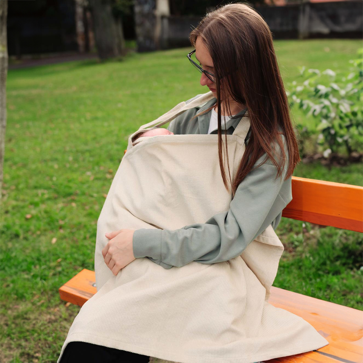 Borstvoedingsdoek met opbergtas 4 Borstvoedingsdoek met opbergtas - Afbeelding 4