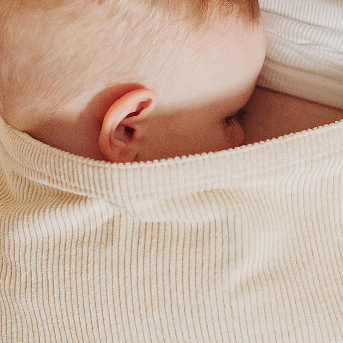 Borstvoedingsdoek met opbergtas 7 Borstvoedingsdoek met opbergtas - Afbeelding 7